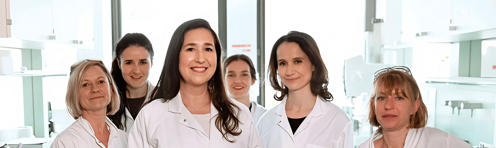 BANNER Cientificas Board Dermatologico Loreal Paris